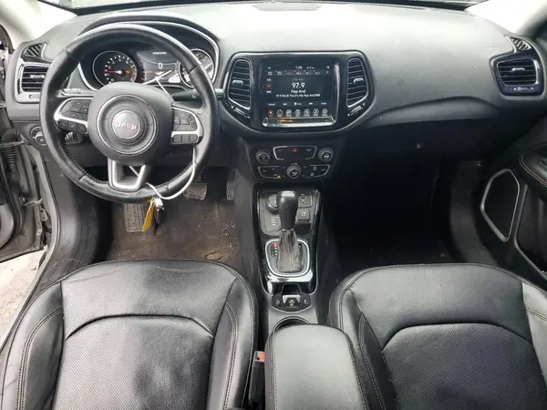 3C4NJDCB4LT119930 2020 JEEP COMPASS - Image 8