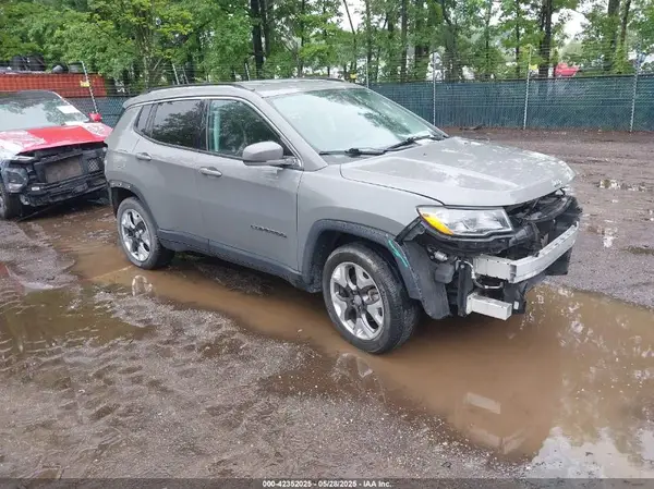 3C4NJDCB4LT126814 2020 JEEP COMPASS - Image 1