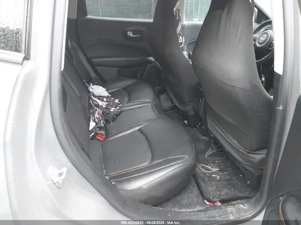 3C4NJDCB4LT126814 2020 JEEP COMPASS - Image 8