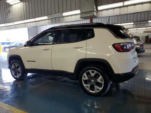 3C4NJDCB4LT137571 2020 JEEP COMPASS - Image 2