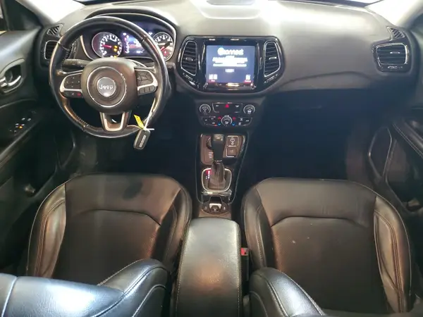 3C4NJDCB4LT137571 2020 JEEP COMPASS - Image 8