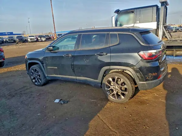3C4NJDCB4LT142298 2020 JEEP COMPASS - Image 2