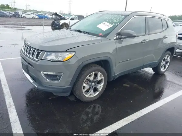 3C4NJDCB4LT151437 2020 JEEP COMPASS - Image 2