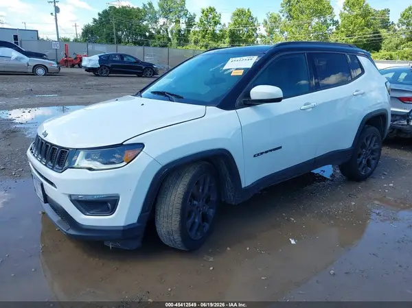 3C4NJDCB4LT168979 2020 JEEP COMPASS - Image 2