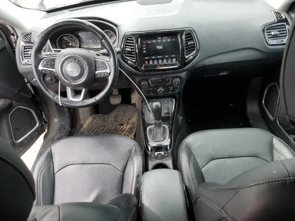 3C4NJDCB4LT215993 2020 JEEP COMPASS - Image 8