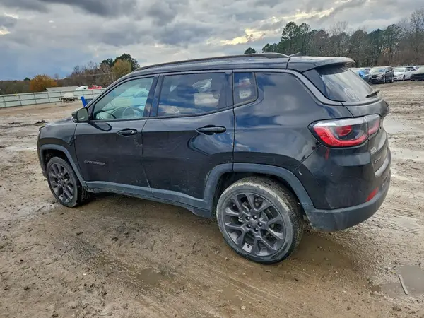 3C4NJDCB4LT223236 2020 JEEP COMPASS - Image 2