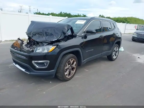 3C4NJDCB4LT233250 2020 JEEP COMPASS - Image 2