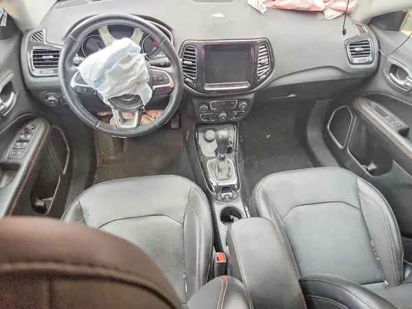 3C4NJDCB4LT233975 2020 JEEP COMPASS - Image 8