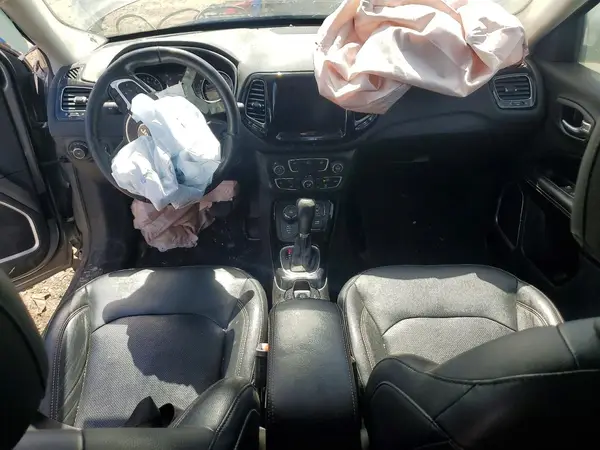 3C4NJDCB4LT240294 2020 JEEP COMPASS - Image 8