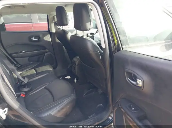 3C4NJDCB4MT525384 2021 JEEP COMPASS - Image 8