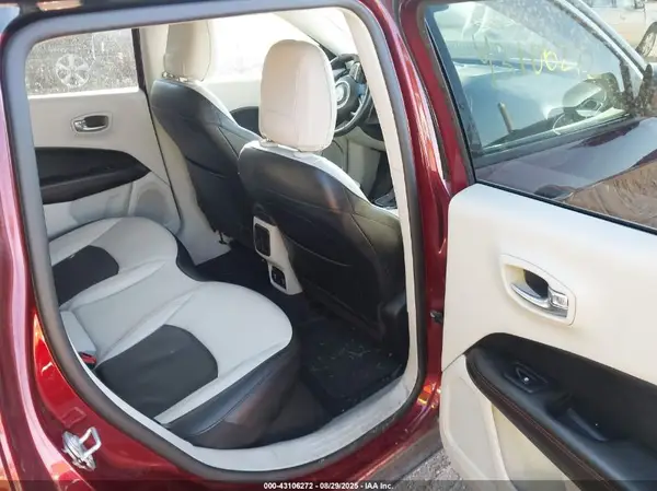 3C4NJDCB4MT525885 2021 JEEP COMPASS - Image 8