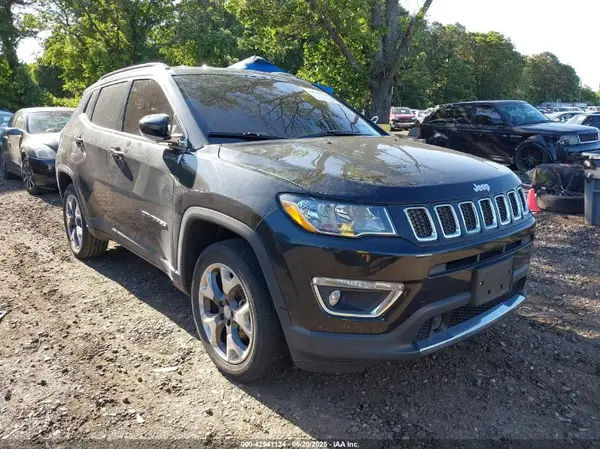3C4NJDCB4MT538233 2021 JEEP COMPASS - Image 1