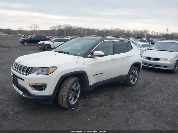 3C4NJDCB4MT556716 2021 JEEP COMPASS - Image 2