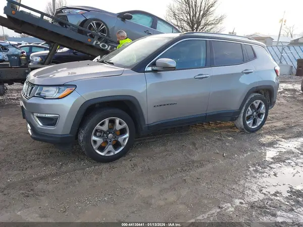 3C4NJDCB4MT565402 2021 JEEP COMPASS - Image 2