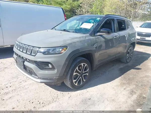 3C4NJDCB4NT104993 2022 JEEP COMPASS - Image 2