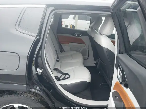 3C4NJDCB4NT108509 2022 JEEP COMPASS - Image 8