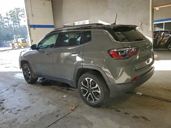 3C4NJDCB4NT124693 2022 JEEP COMPASS - Image 2