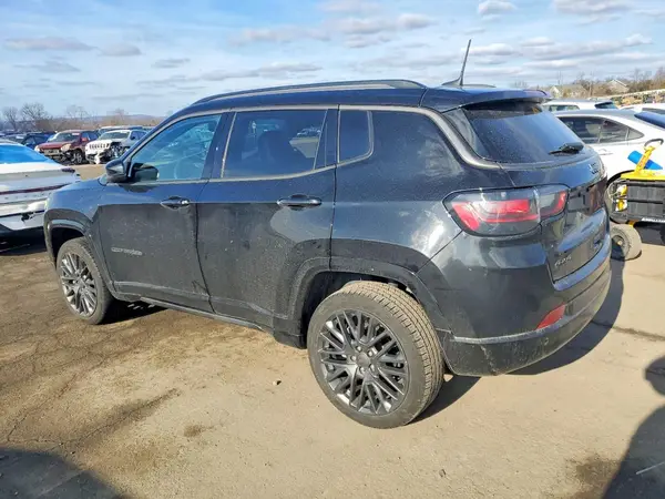 3C4NJDCB4NT140702 2022 JEEP COMPASS - Image 2