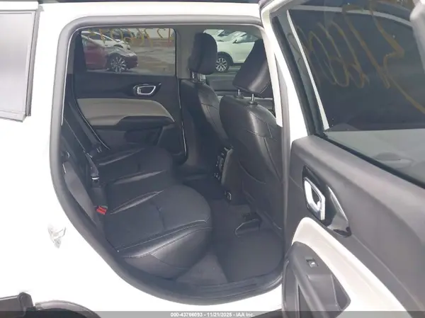 3C4NJDCB4NT160822 2022 JEEP COMPASS - Image 8