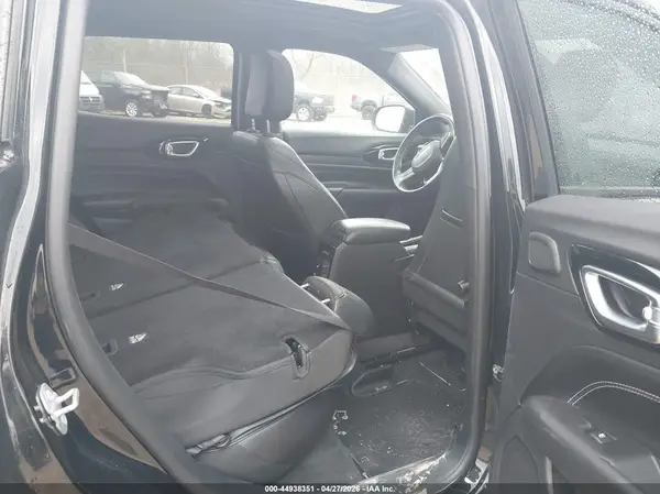3C4NJDCB4NT162912 2022 JEEP COMPASS - Image 8