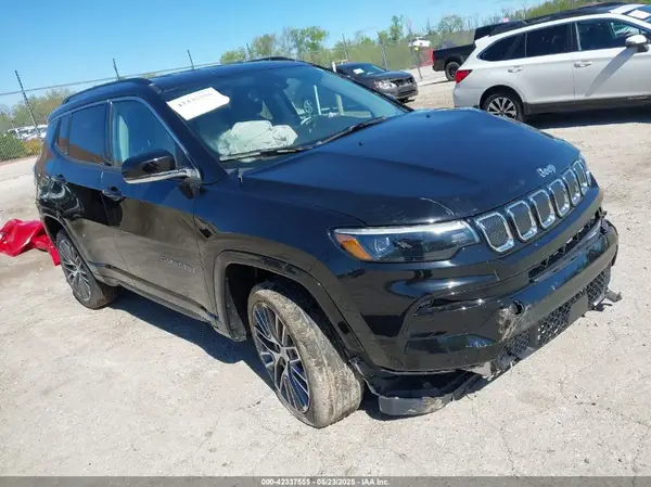 3C4NJDCB4NT189558 2022 JEEP COMPASS - Image 1