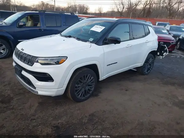 3C4NJDCB4NT190273 2022 JEEP COMPASS - Image 2