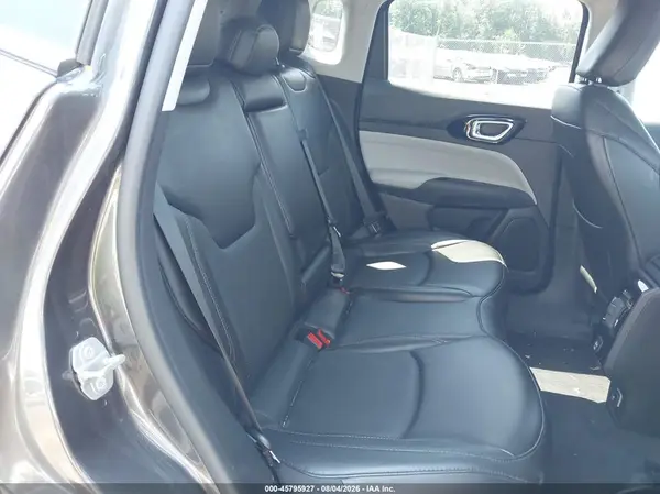 3C4NJDCB4NT208710 2022 JEEP COMPASS - Image 8