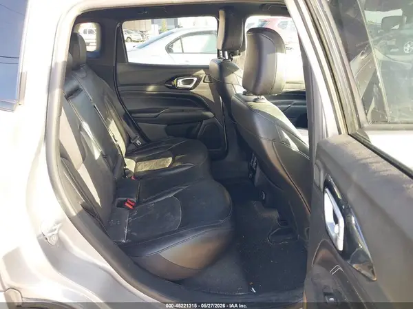 3C4NJDCB4NT212482 2022 JEEP COMPASS - Image 8