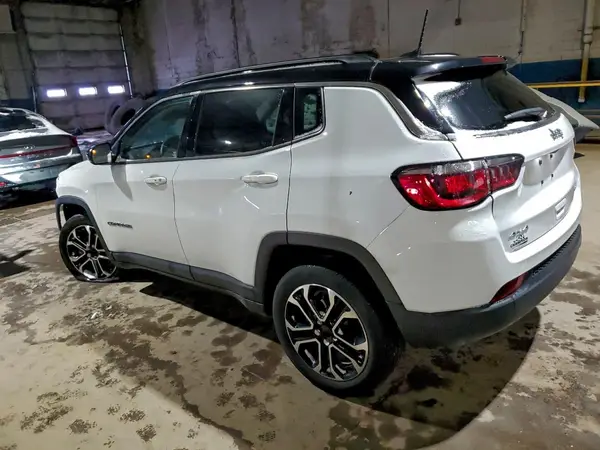 3C4NJDCB4NT226348 2022 JEEP COMPASS - Image 2