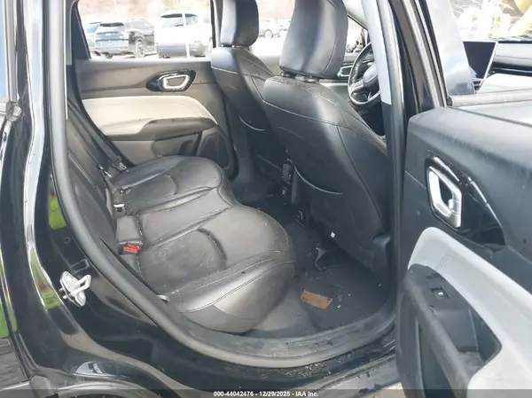 3C4NJDCB4NT230769 2022 JEEP COMPASS - Image 8