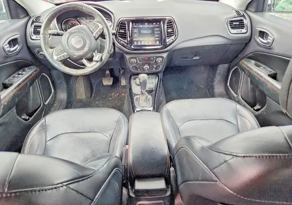 3C4NJDCB5HT616959 2017 JEEP COMPASS - Image 8