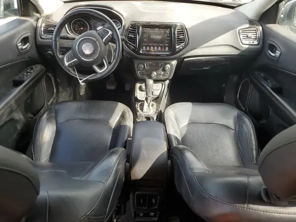 3C4NJDCB5HT659679 2017 JEEP COMPASS - Image 8
