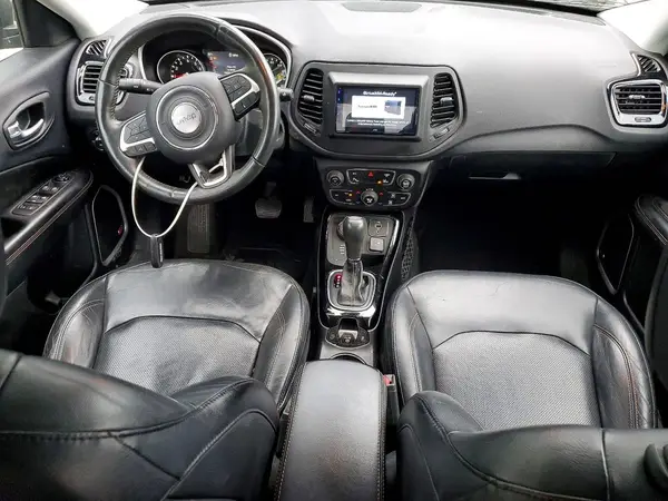 3C4NJDCB5HT666650 2017 JEEP COMPASS - Image 8