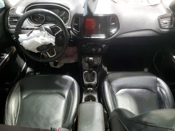 3C4NJDCB5HT674439 2017 JEEP COMPASS - Image 8