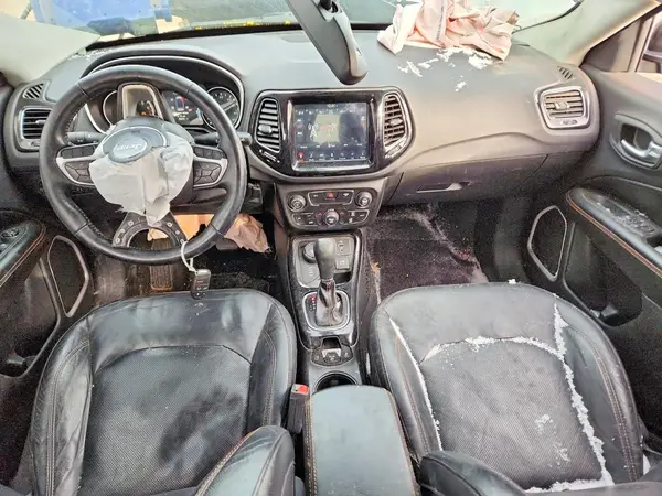 3C4NJDCB5JT101014 2018 JEEP COMPASS - Image 8