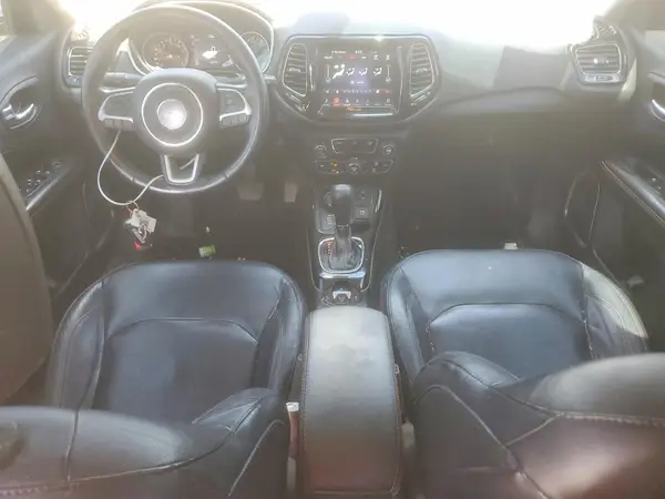 3C4NJDCB5JT101742 2018 JEEP COMPASS - Image 8