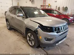 3C4NJDCB5JT104365 2018 JEEP COMPASS