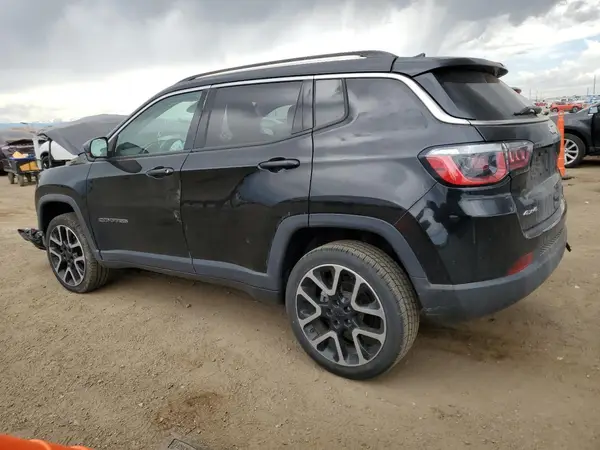 3C4NJDCB5JT104687 2018 JEEP COMPASS - Image 2