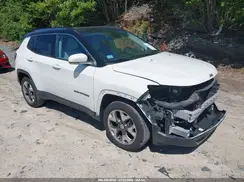 3C4NJDCB5JT114426 2018 JEEP COMPASS