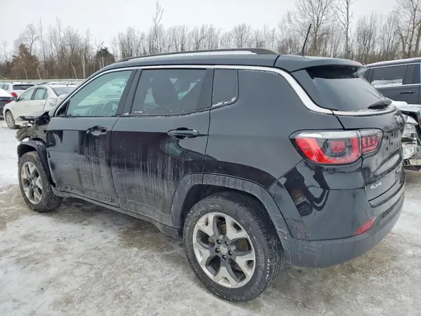 3C4NJDCB5JT131680 2018 JEEP COMPASS - Image 2