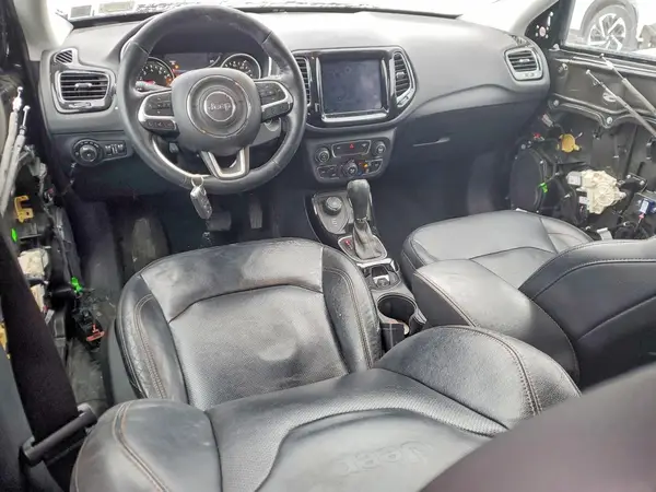 3C4NJDCB5JT131680 2018 JEEP COMPASS - Image 8