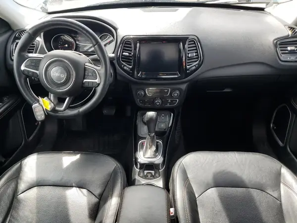 3C4NJDCB5JT178935 2018 JEEP COMPASS - Image 8