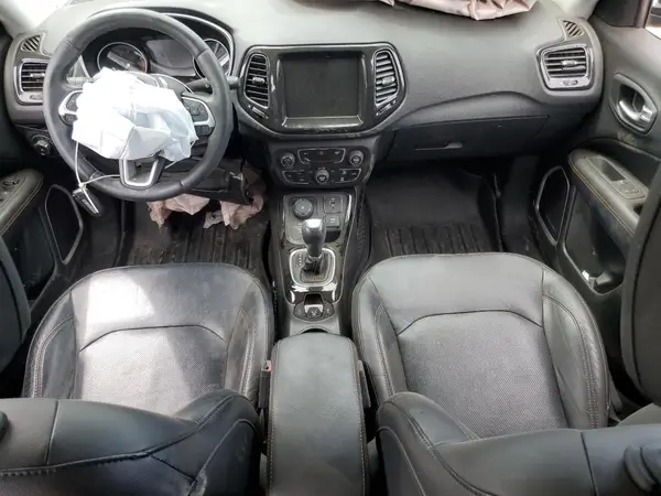 3C4NJDCB5JT202716 2018 JEEP COMPASS - Image 8