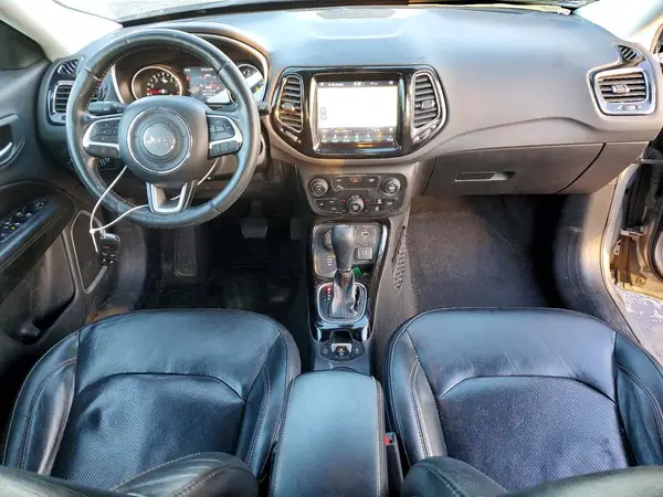 3C4NJDCB5JT222447 2018 JEEP COMPASS - Image 8