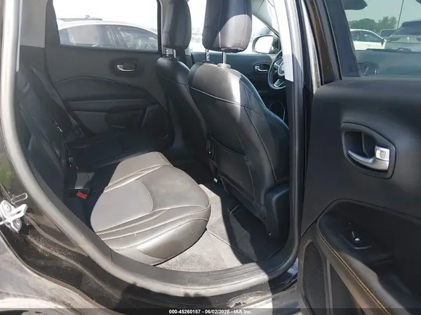 3C4NJDCB5JT231908 2018 JEEP COMPASS - Image 8