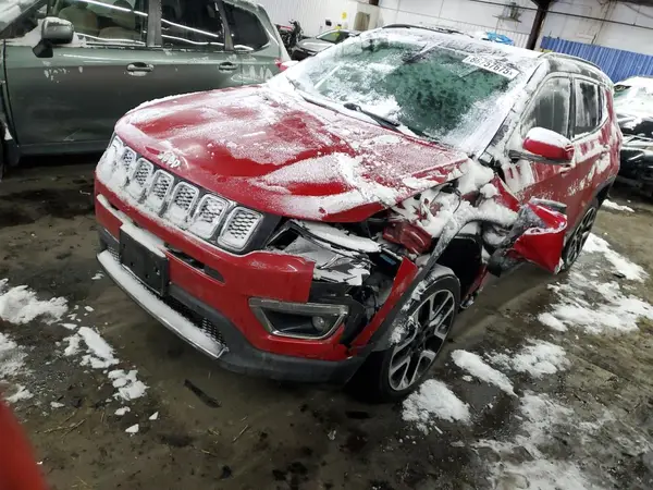 3C4NJDCB5JT245324 2018 JEEP COMPASS - Image 1