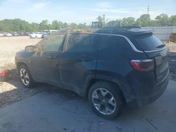 3C4NJDCB5JT267341 2018 JEEP COMPASS - Image 2