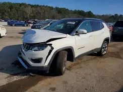 3C4NJDCB5JT307806 2018 JEEP COMPASS