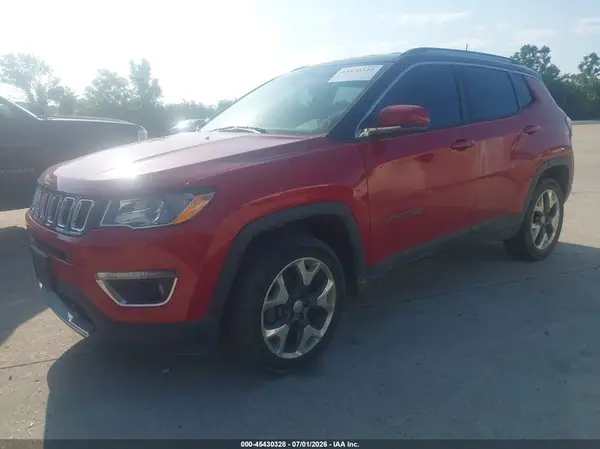 3C4NJDCB5JT320703 2018 JEEP COMPASS - Image 2