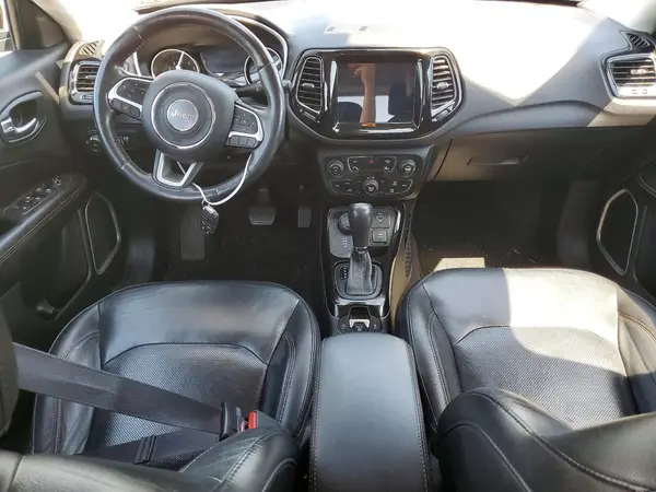 3C4NJDCB5JT332799 2018 JEEP COMPASS - Image 8